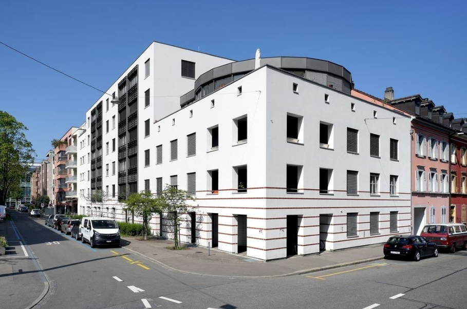 215m² office, photo 2 of 9