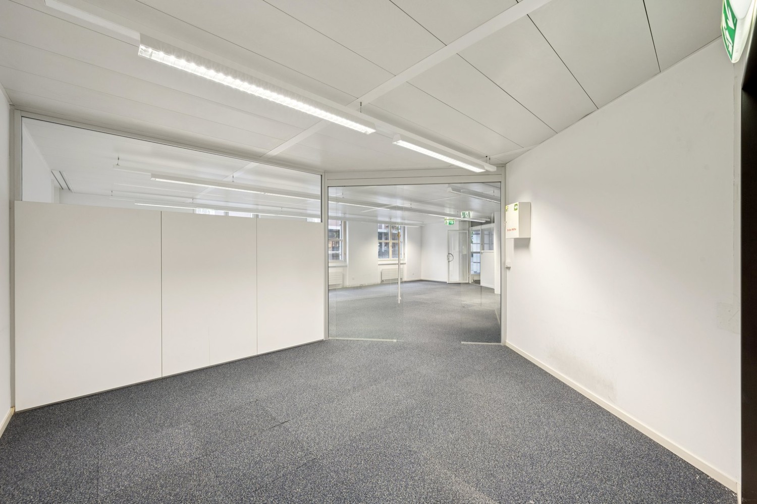 215m² office, photo 4 of 9