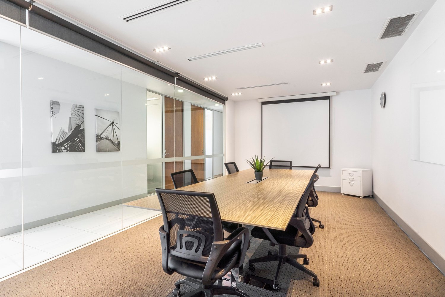 Office, photo 4 of 7