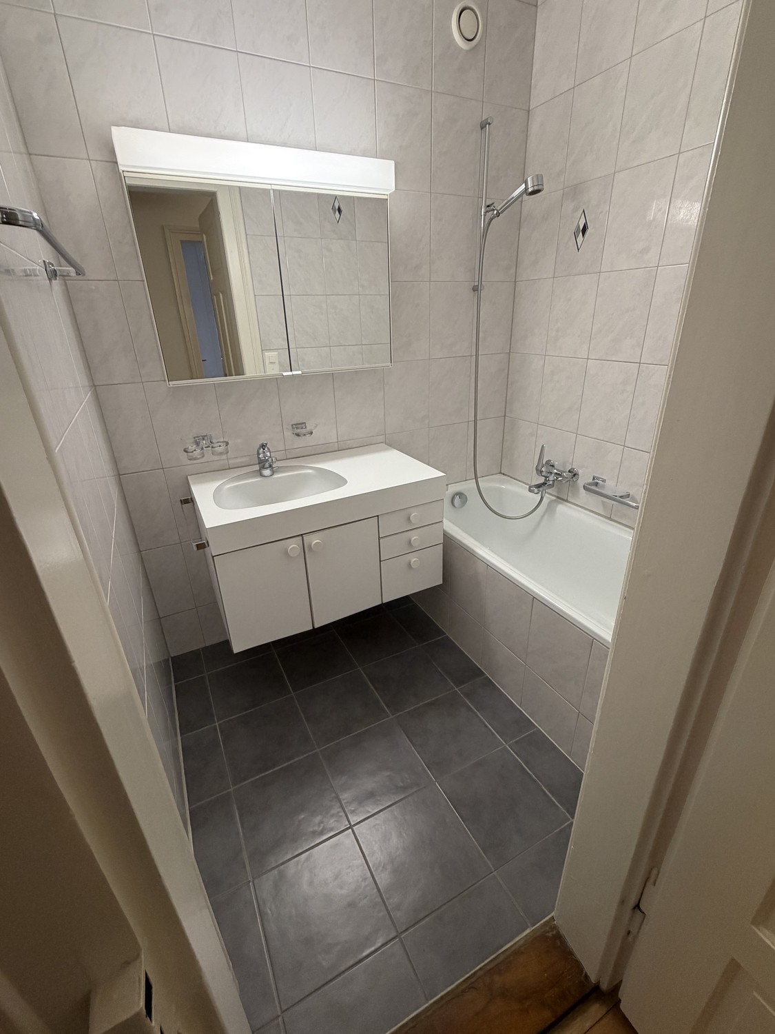 Room in a shared flat, photo 3 of 6