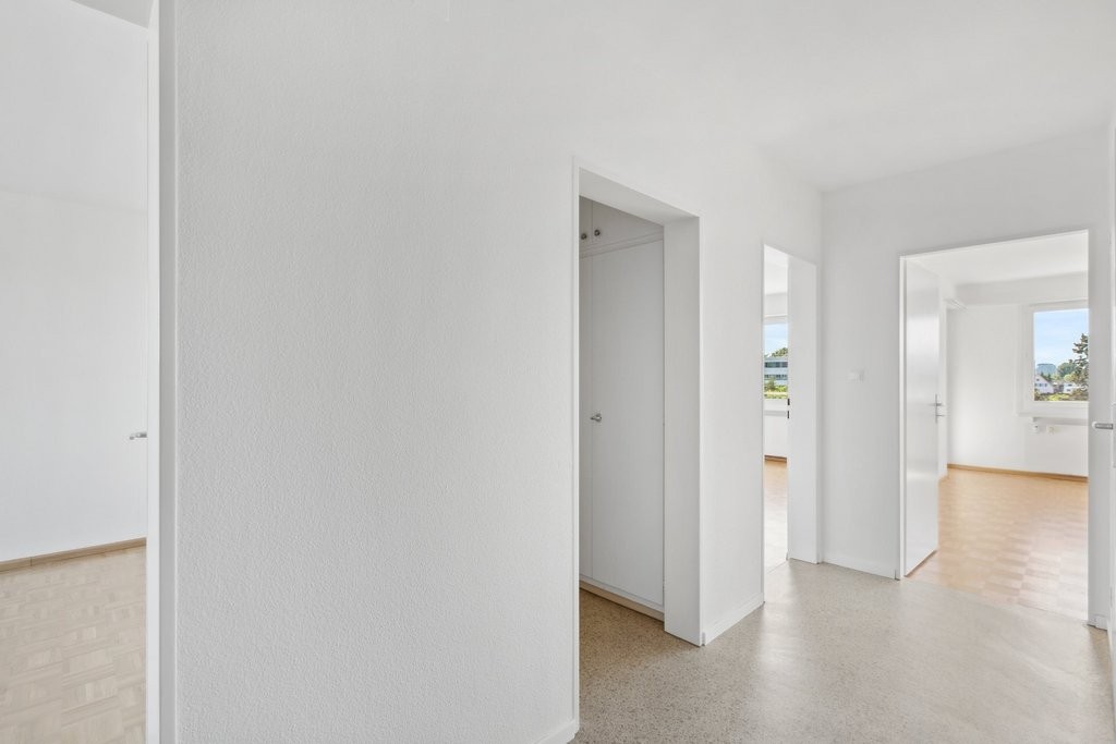 3 rooms apartment, photo 2 of 9