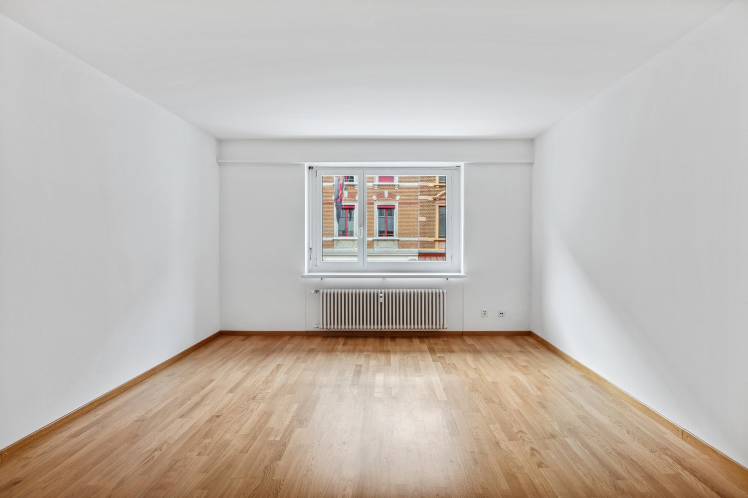 2 rooms apartment, photo 2 of 5