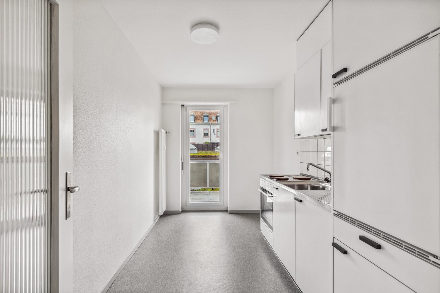 2 rooms apartment, photo 3 of 5