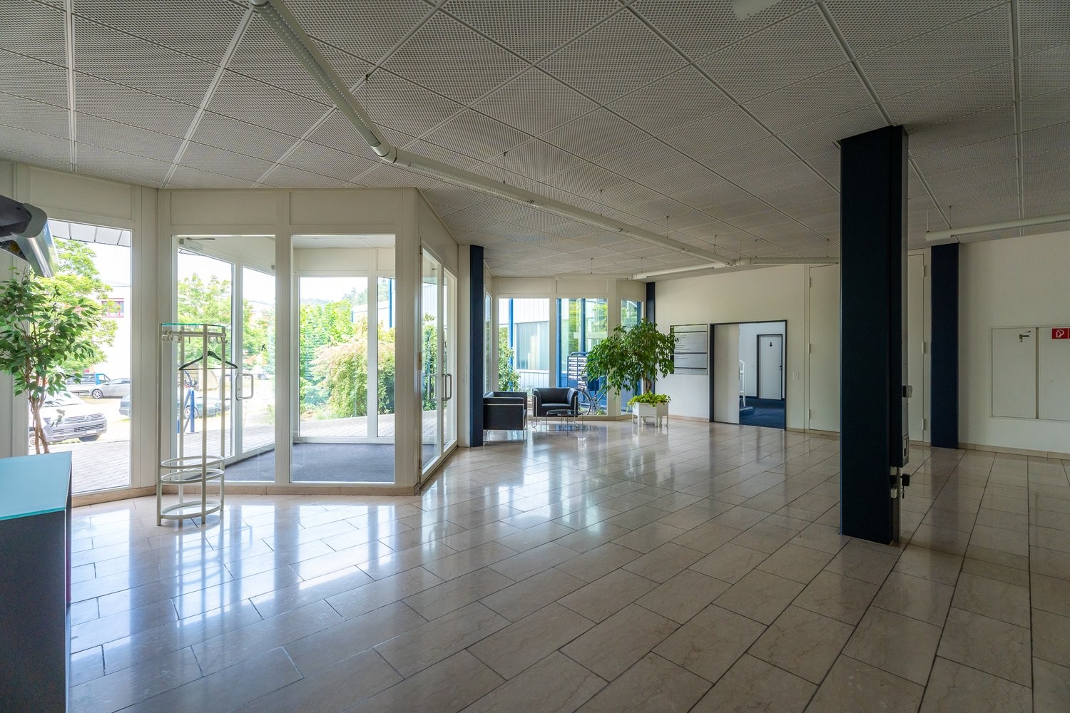 18m² office