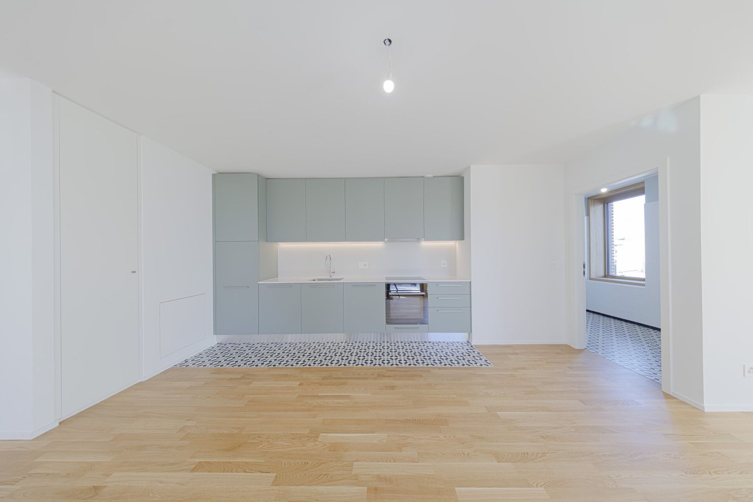 Apartment, photo 1 of 7
