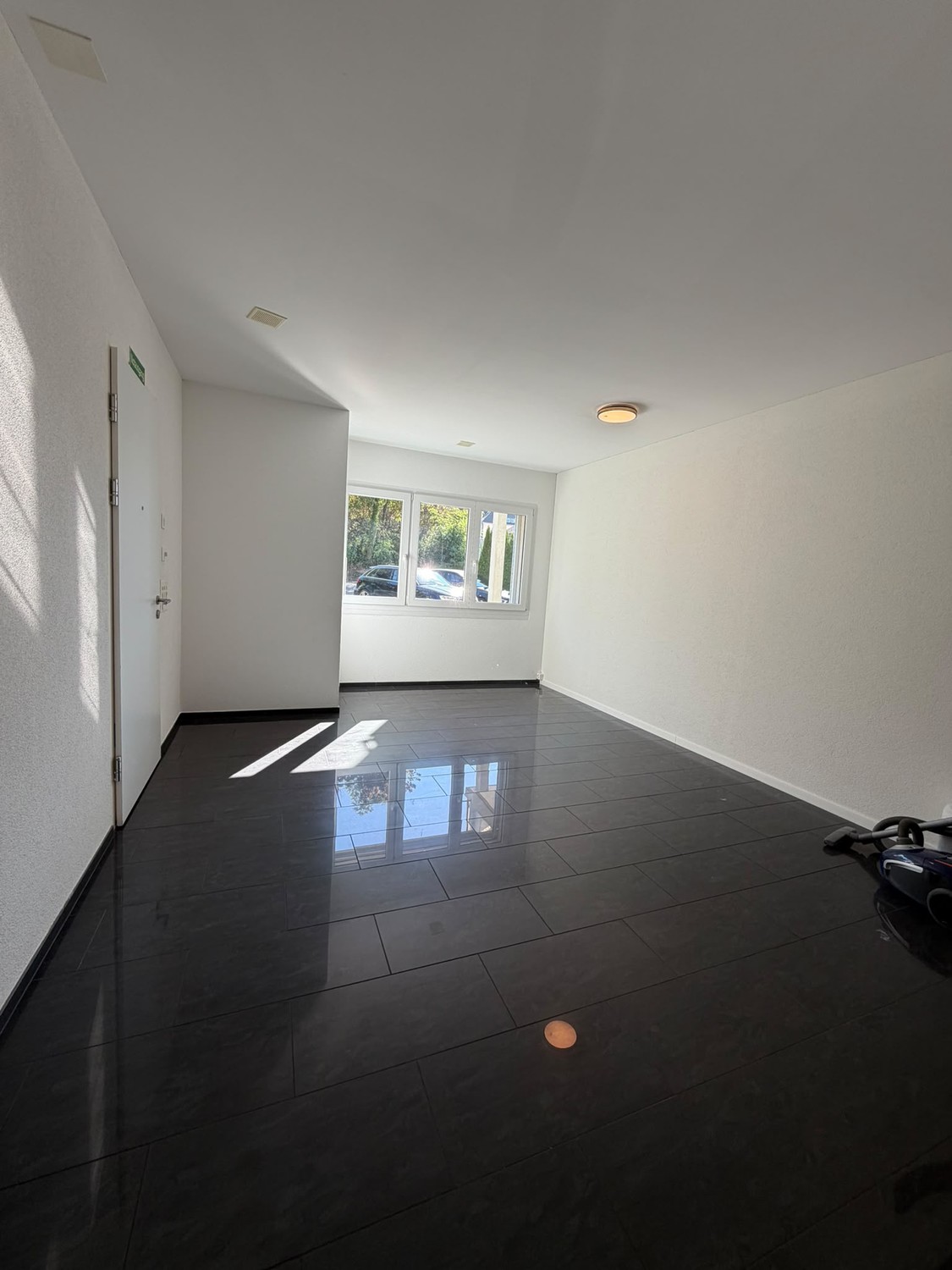 25m² commercial