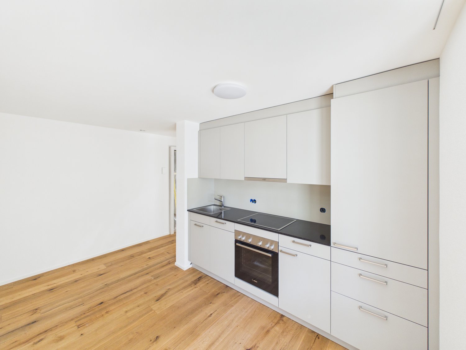 2 rooms apartment, photo 1 of 9