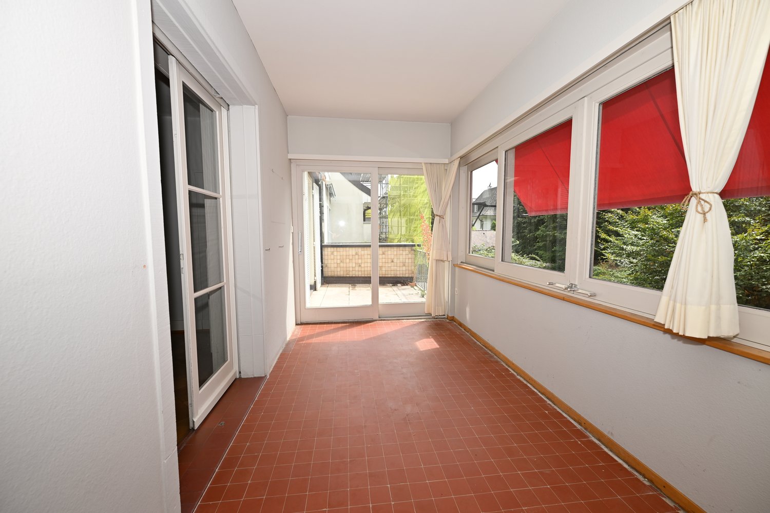 7 rooms row house, photo 10 of 10