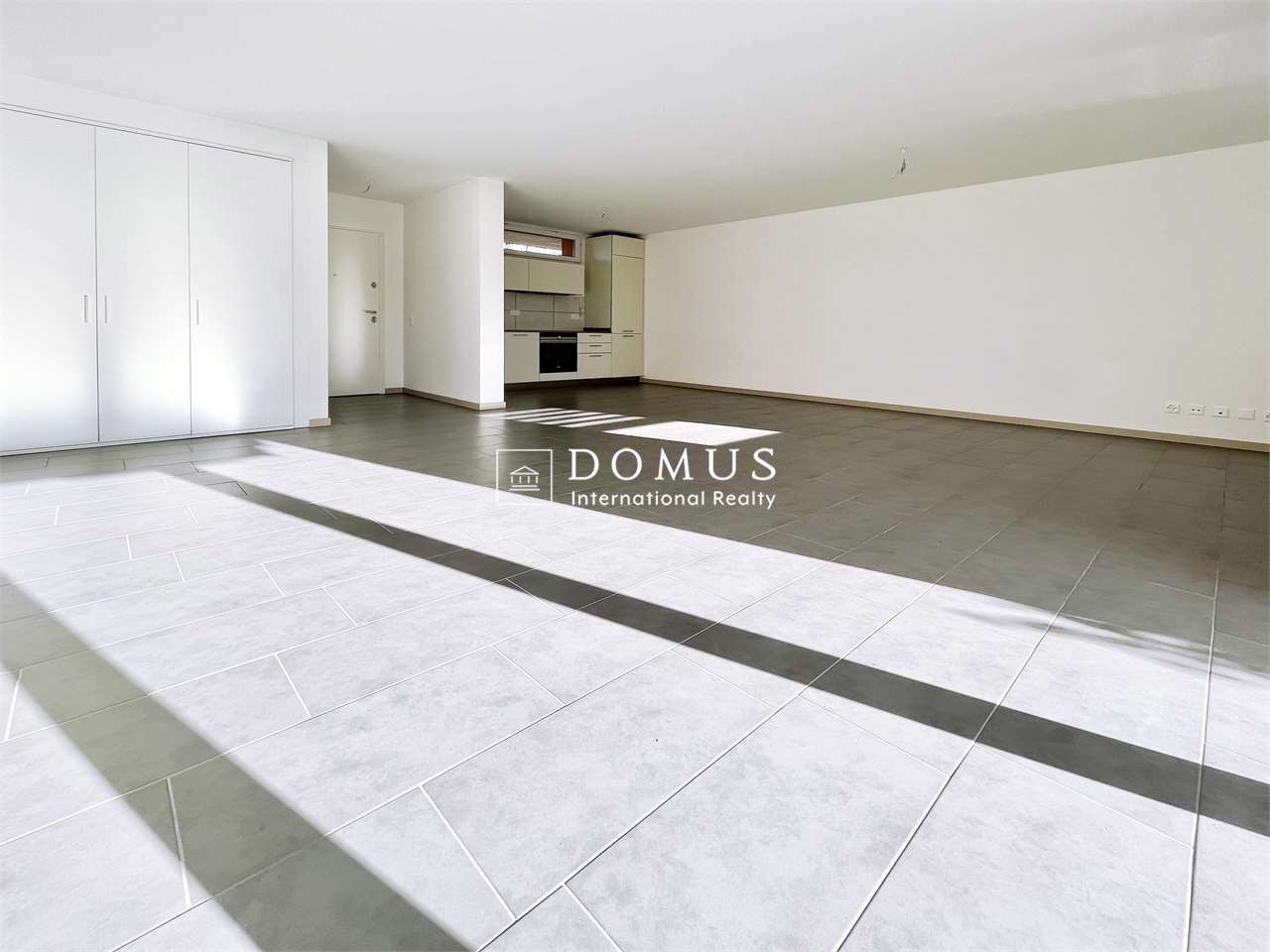 2 rooms apartment, photo 1 of 10