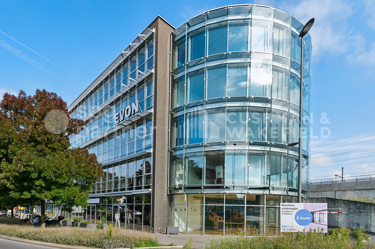 4000m² office, photo 2 of 10