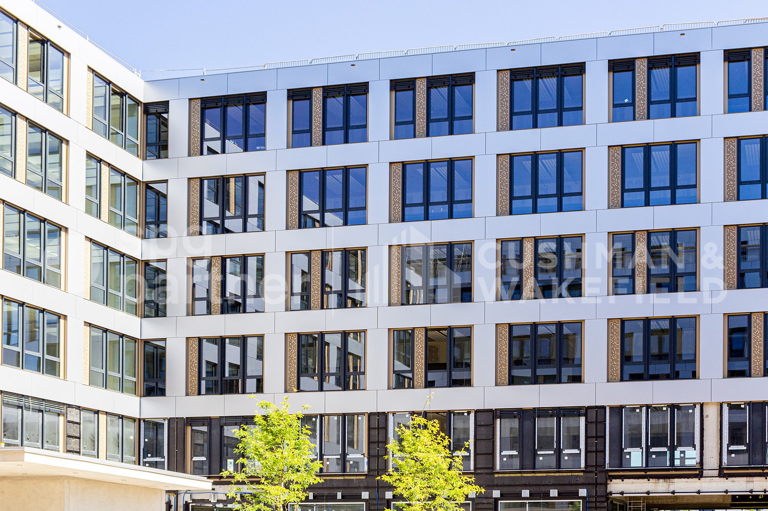 500m² commercial