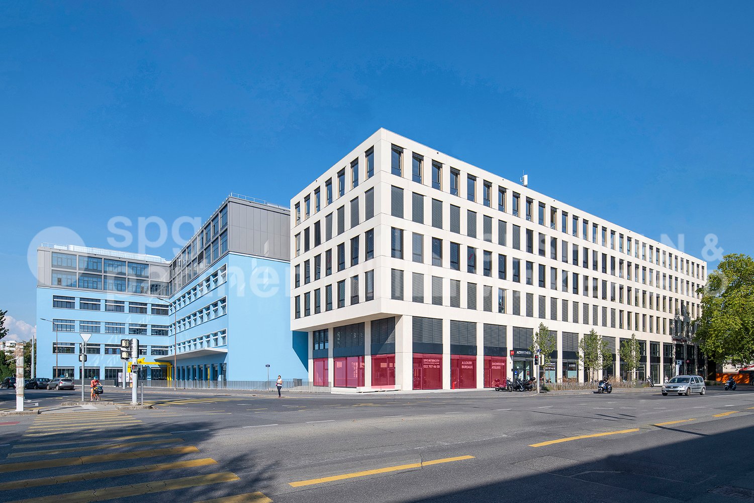 500m² commercial