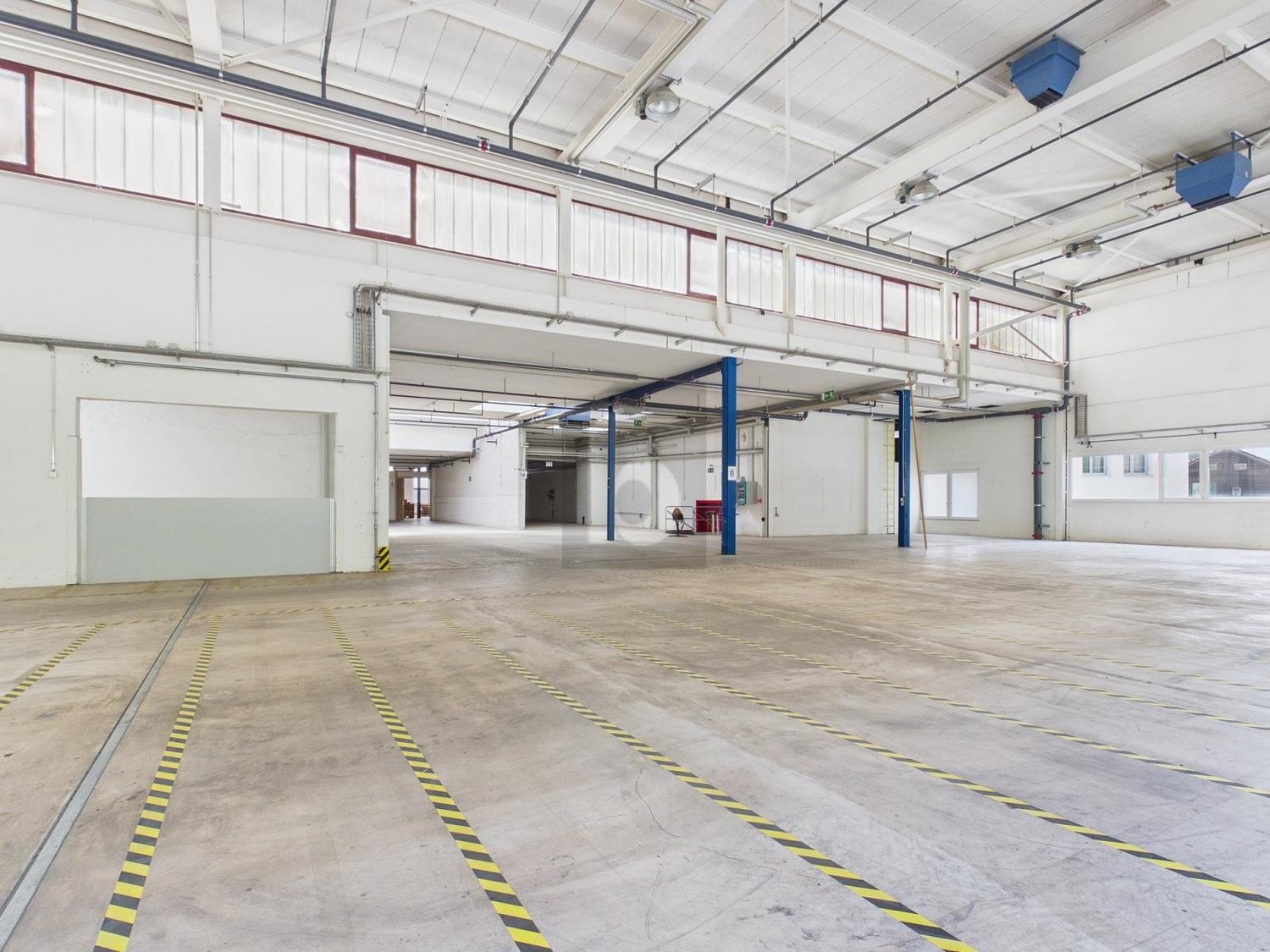 1336m² industrial object, photo 4 of 4