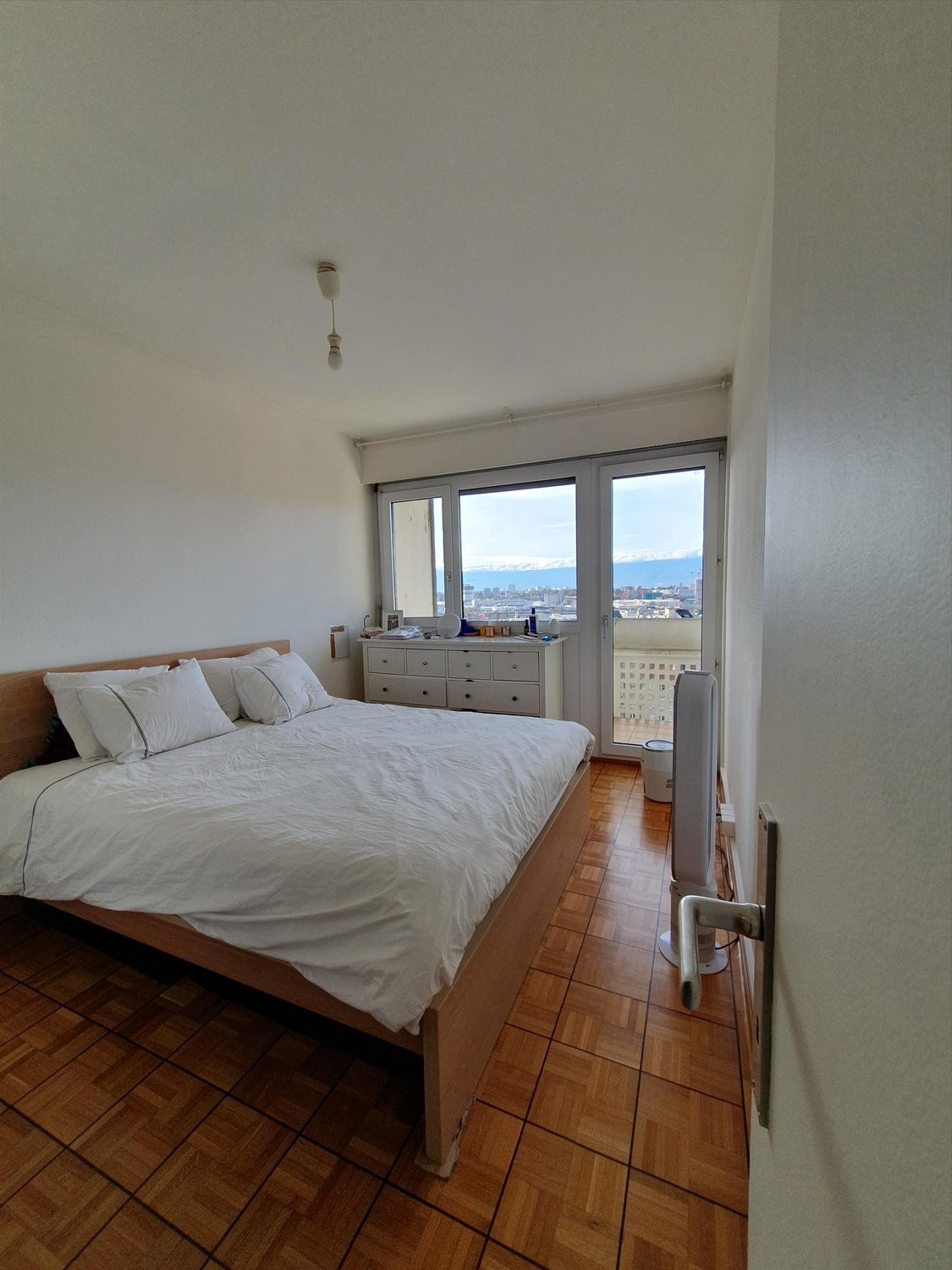 4 rooms apartment, photo 6 of 10