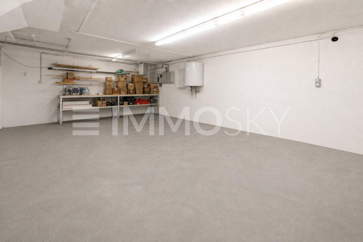 287m² shop, photo 5 of 7