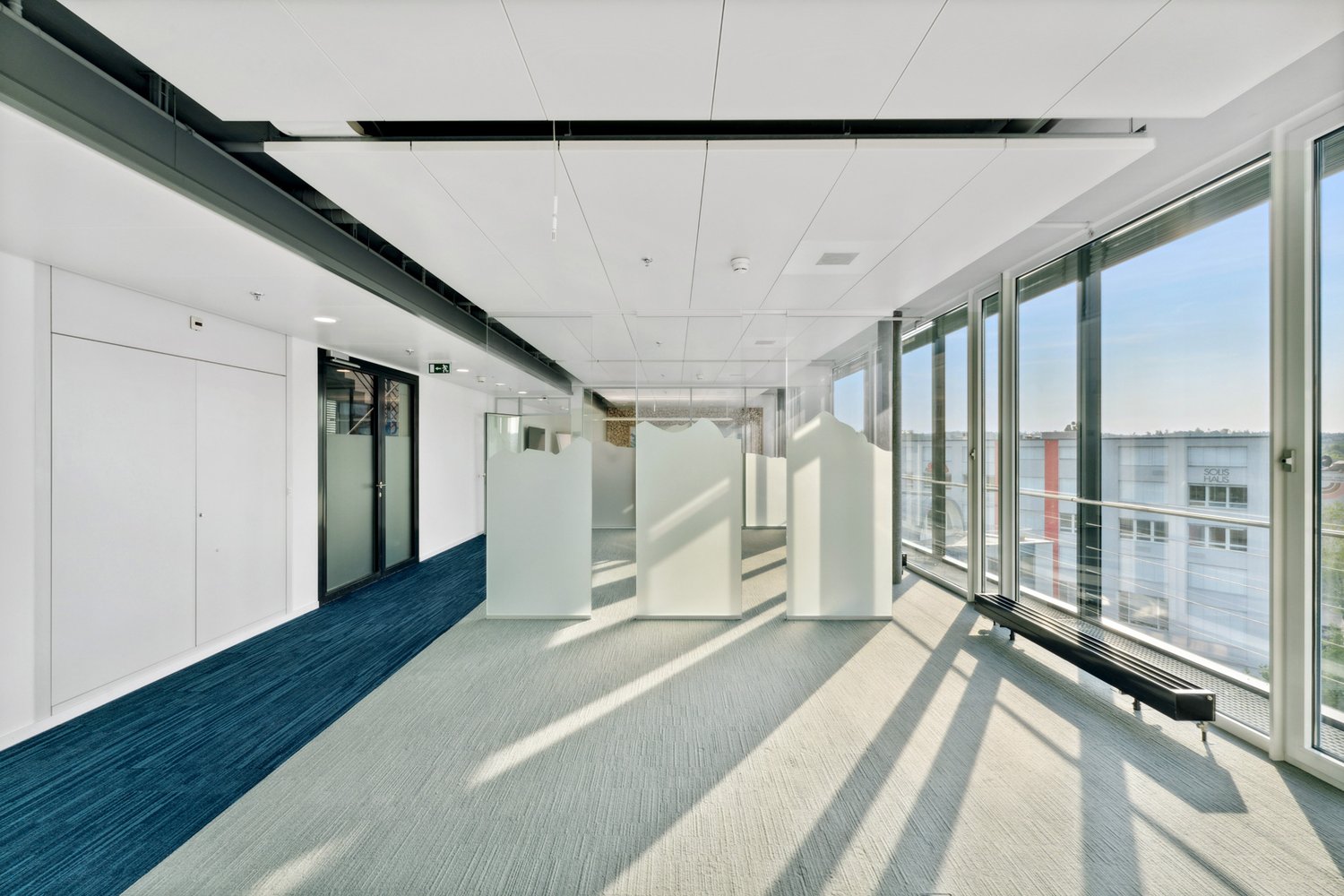 115m² office