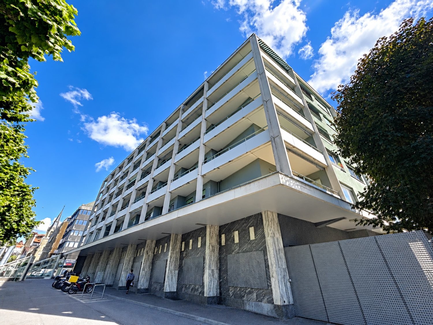 290m² Büro