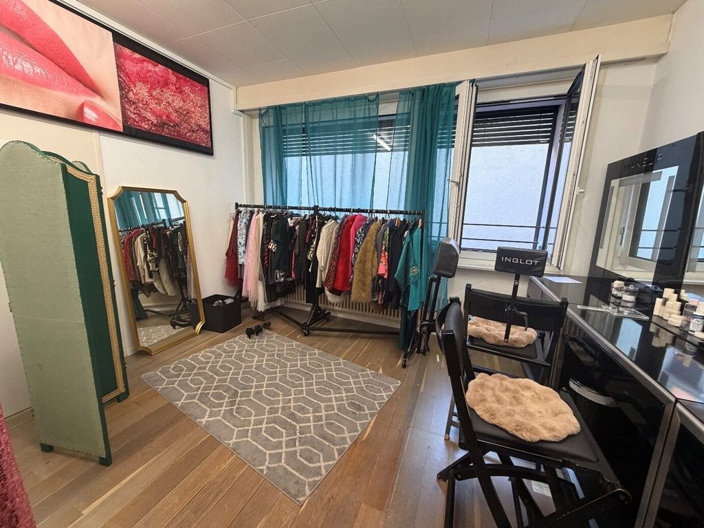 60m² shop, photo 4 of 4