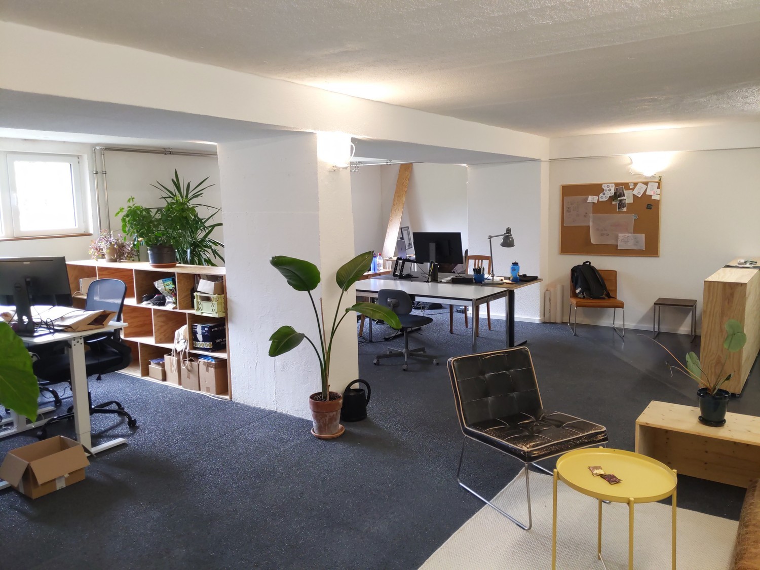 Office, photo 1 of 7