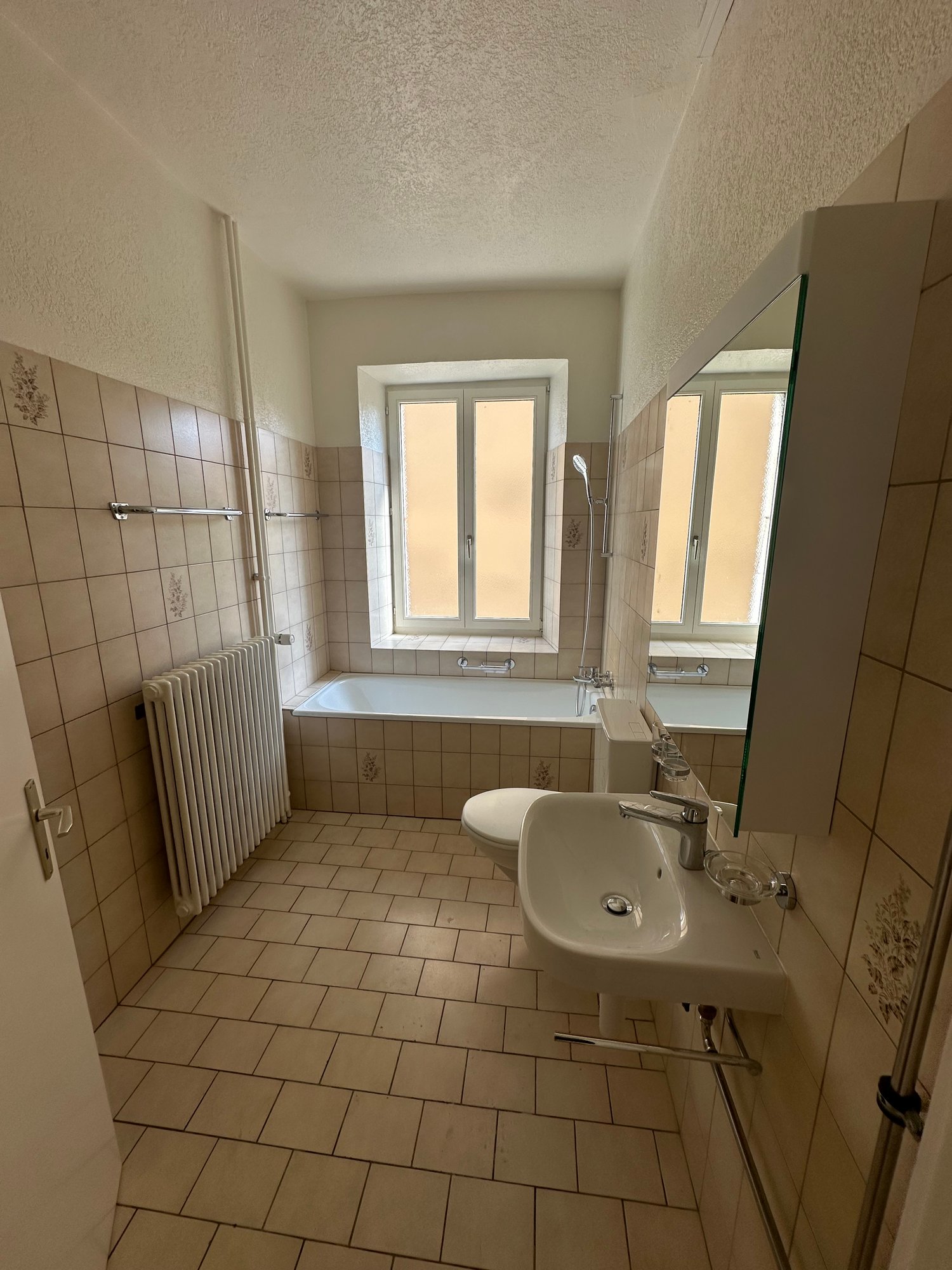 4 rooms apartment, photo 6 of 6