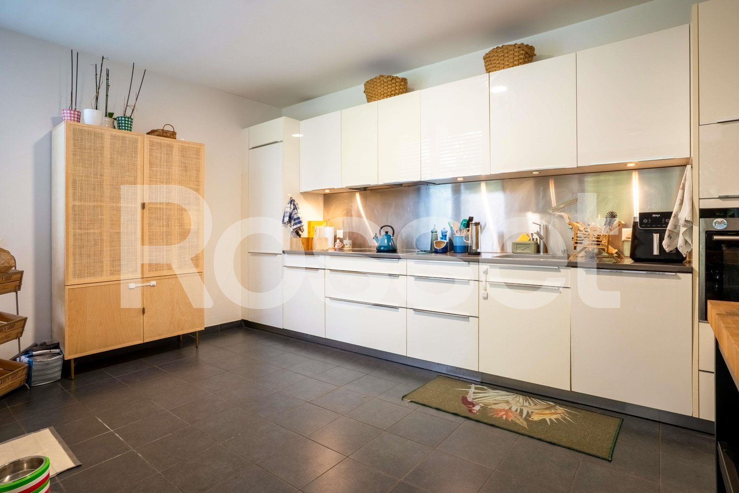7 rooms apartment