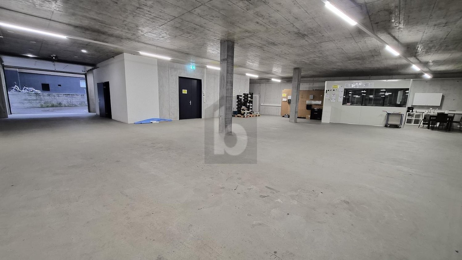 517m² industrial object, photo 4 of 4
