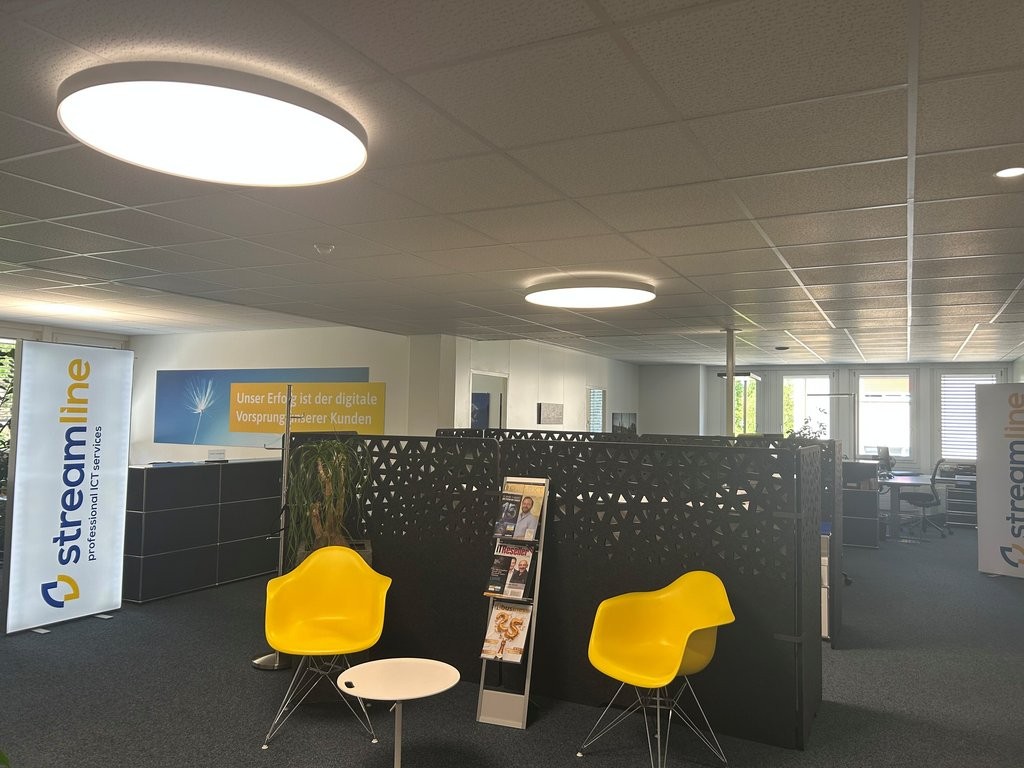 668m² office