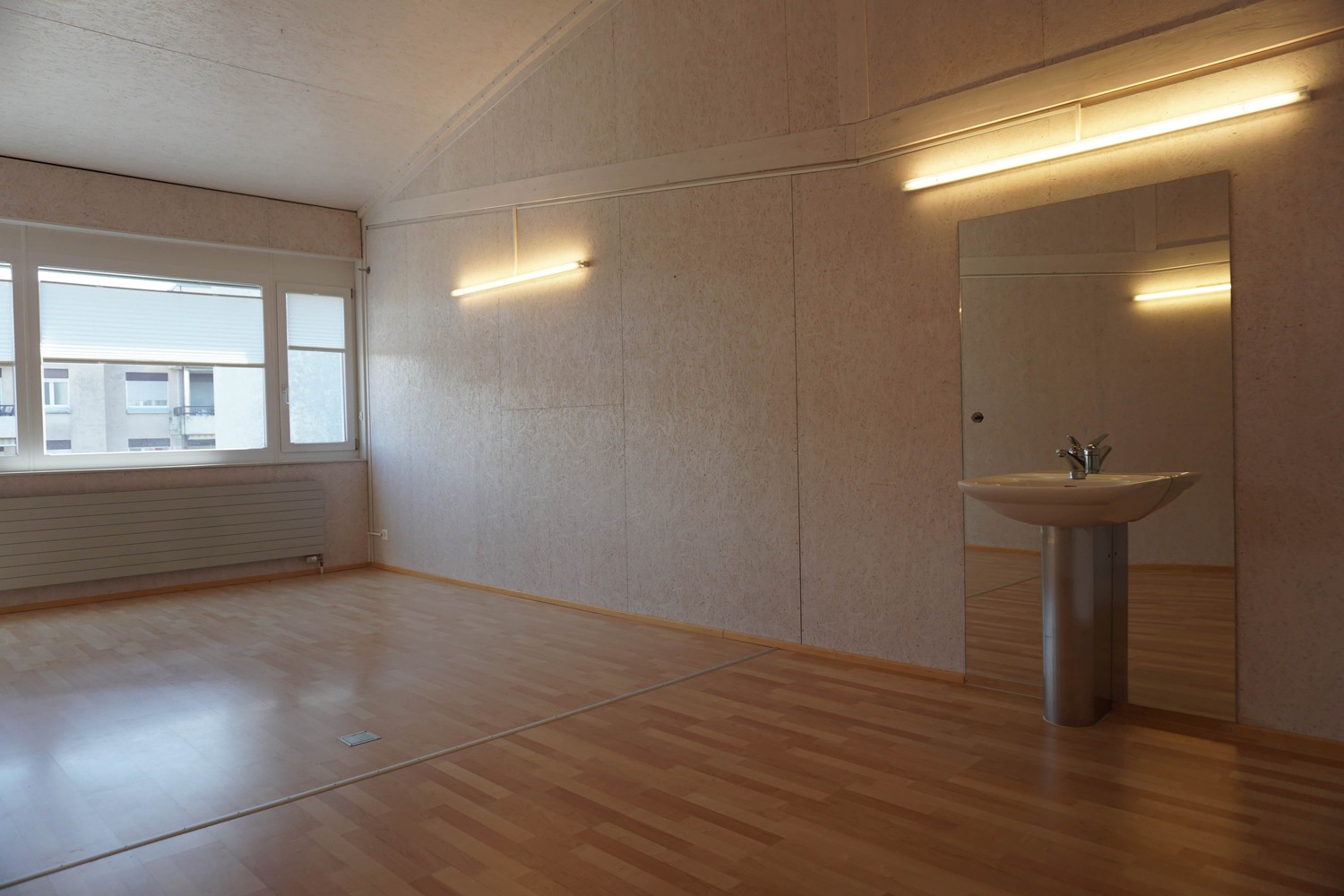28m² office, photo 2 of 2