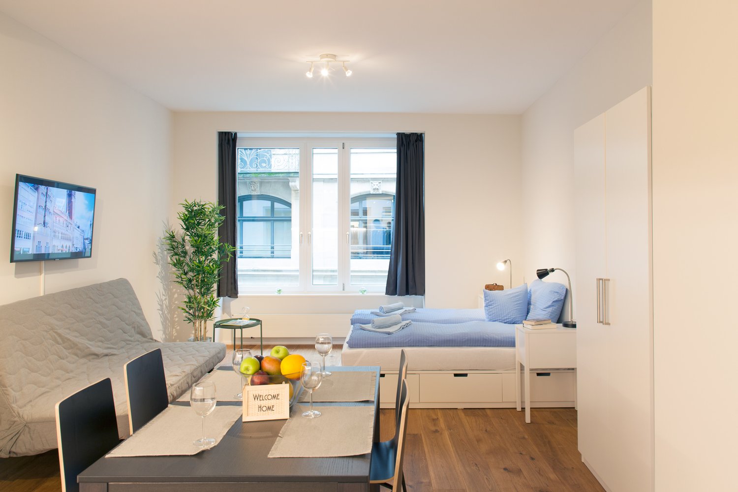 1 room furnished flat, photo 1 of 10