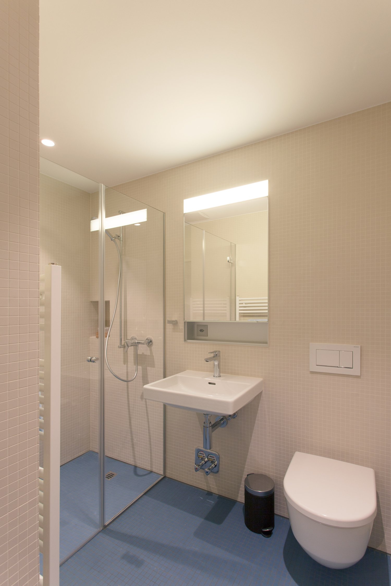 1 room furnished flat, photo 7 of 10