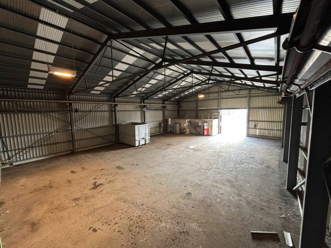 600m² commercial, photo 5 of 10