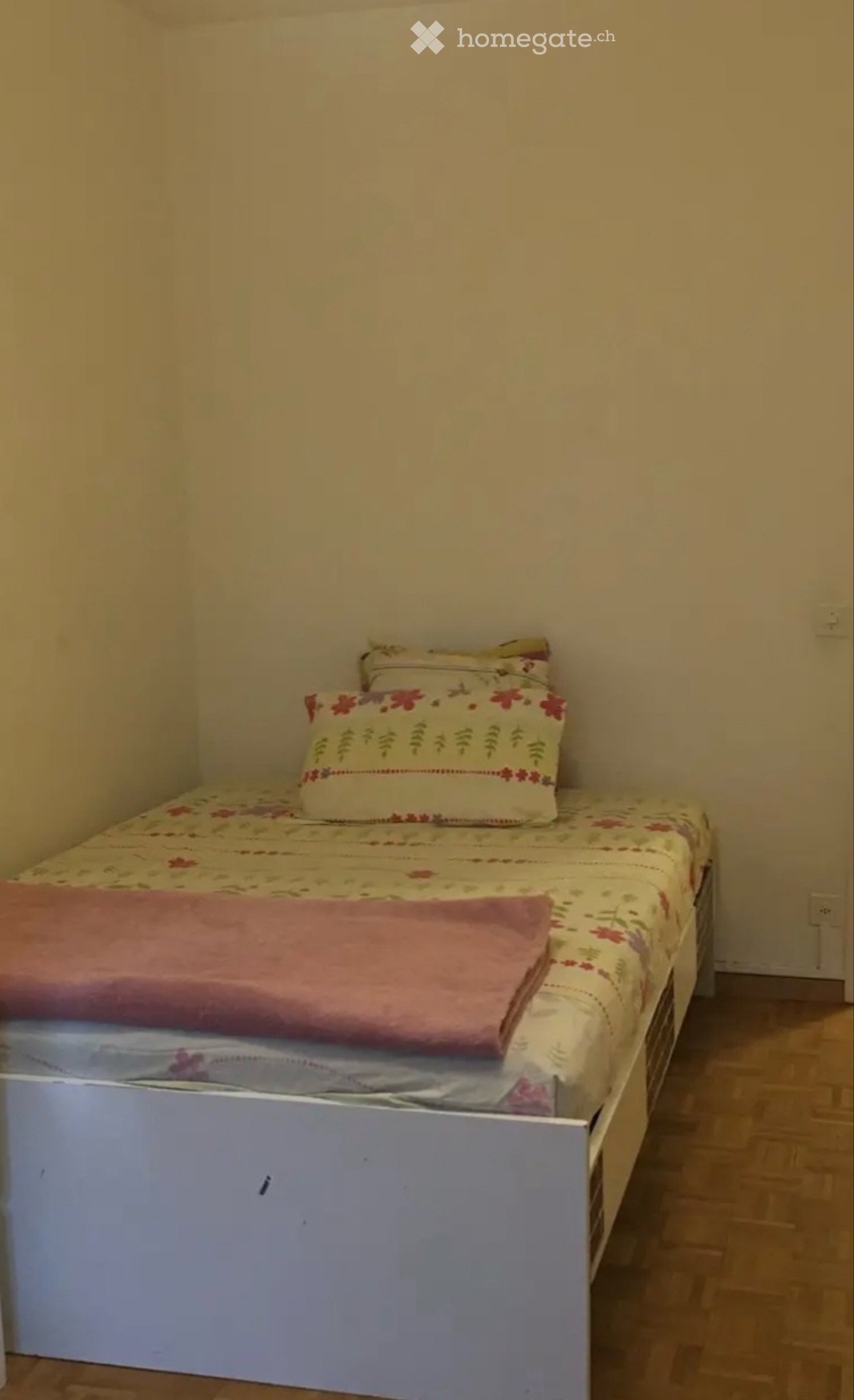 1 room single room, photo 2 of 3