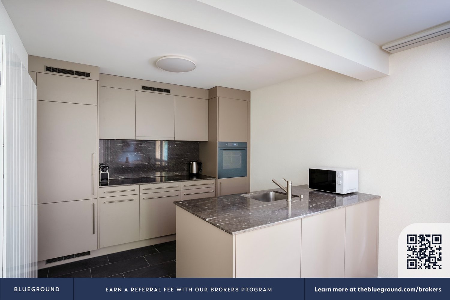 2 ½ rooms furnished flat, photo 8 of 10