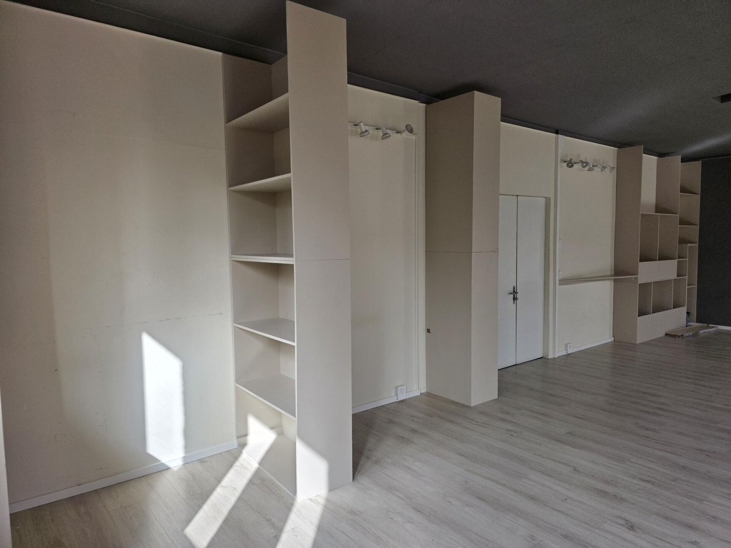62m² office, photo 3 of 5