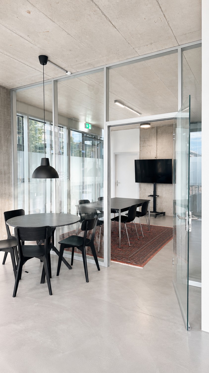 116m² commercial, photo 1 of 10
