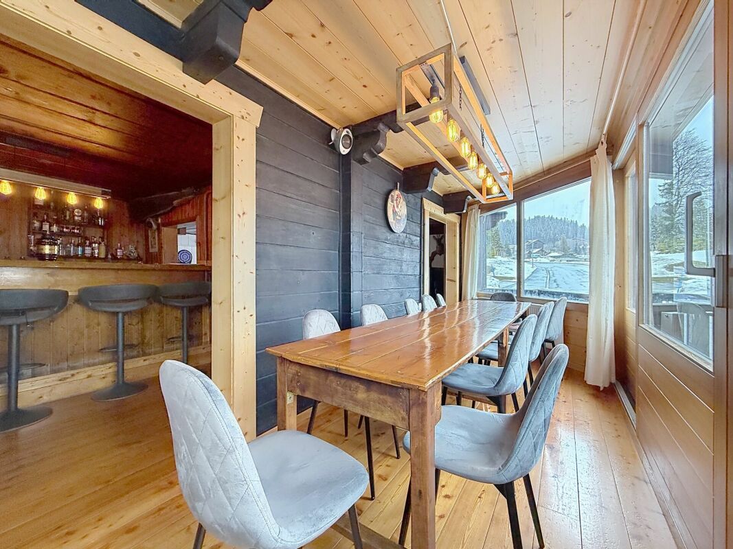 16 rooms chalet, photo 3 of 10