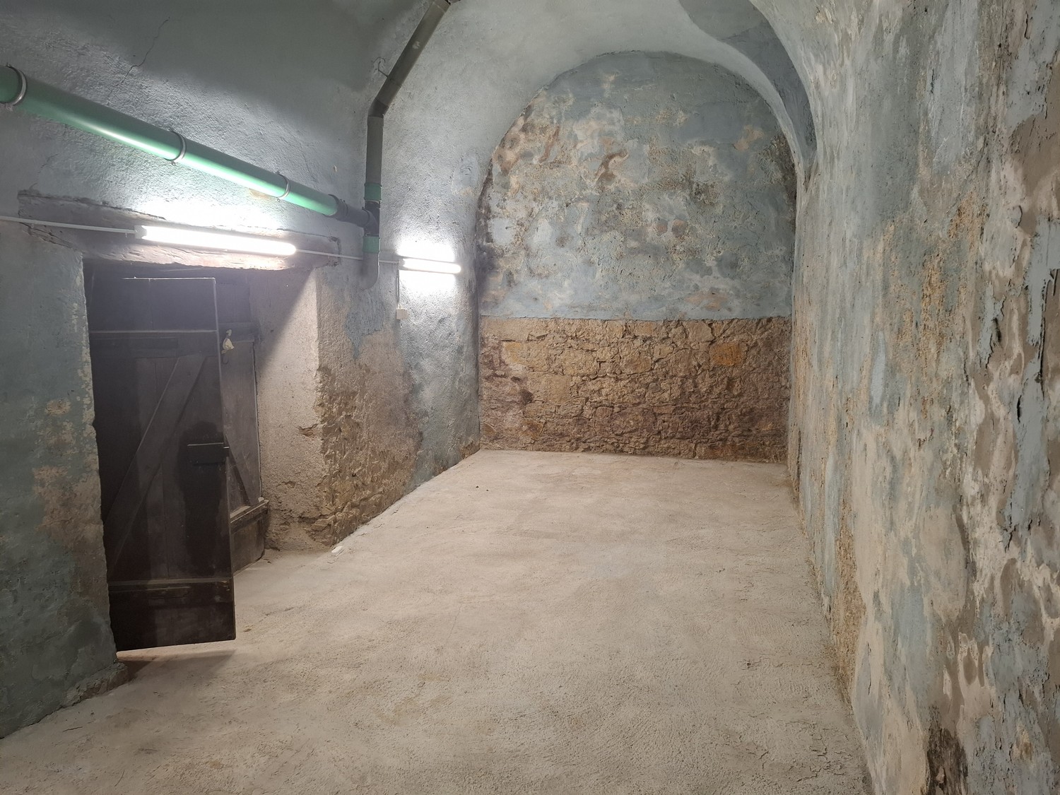 26m² commercial