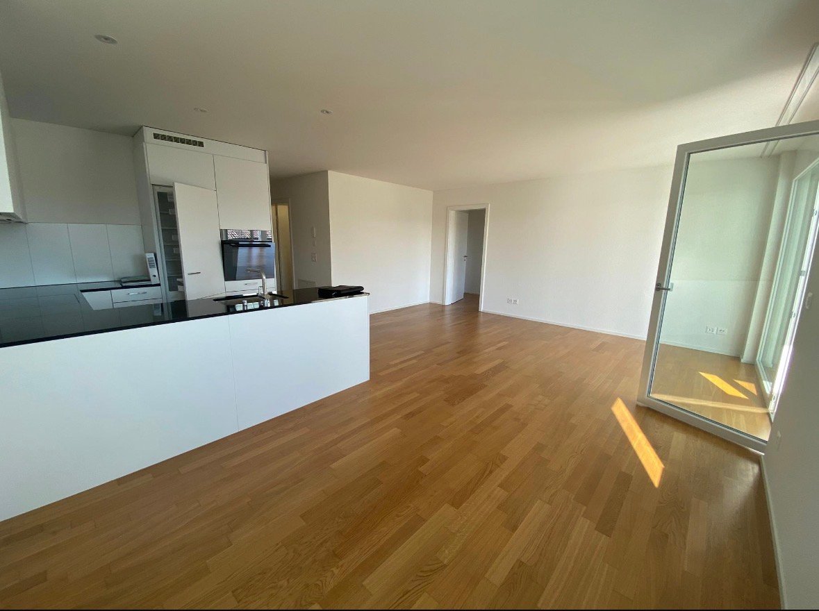 2 ½ rooms apartment, Foto 2 von 8
