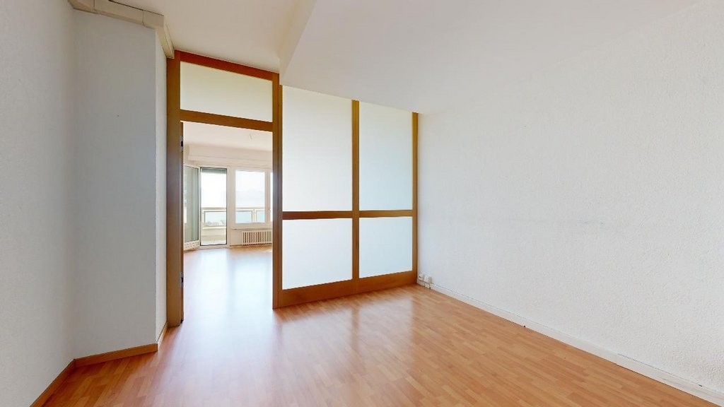 332m² commercial, photo 2 of 10