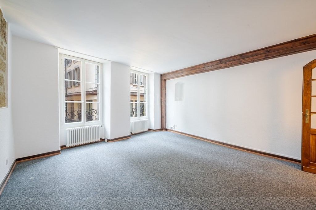 32m² office, photo 1 of 6