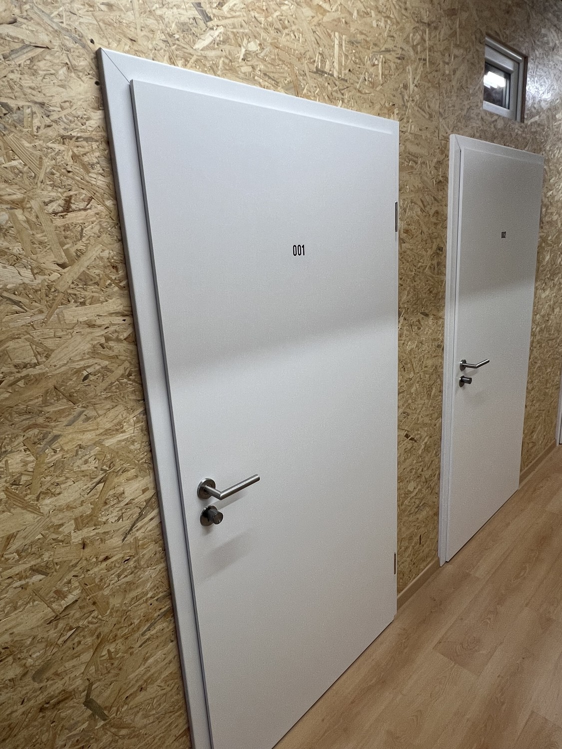 Espace commercial de 16-16m²