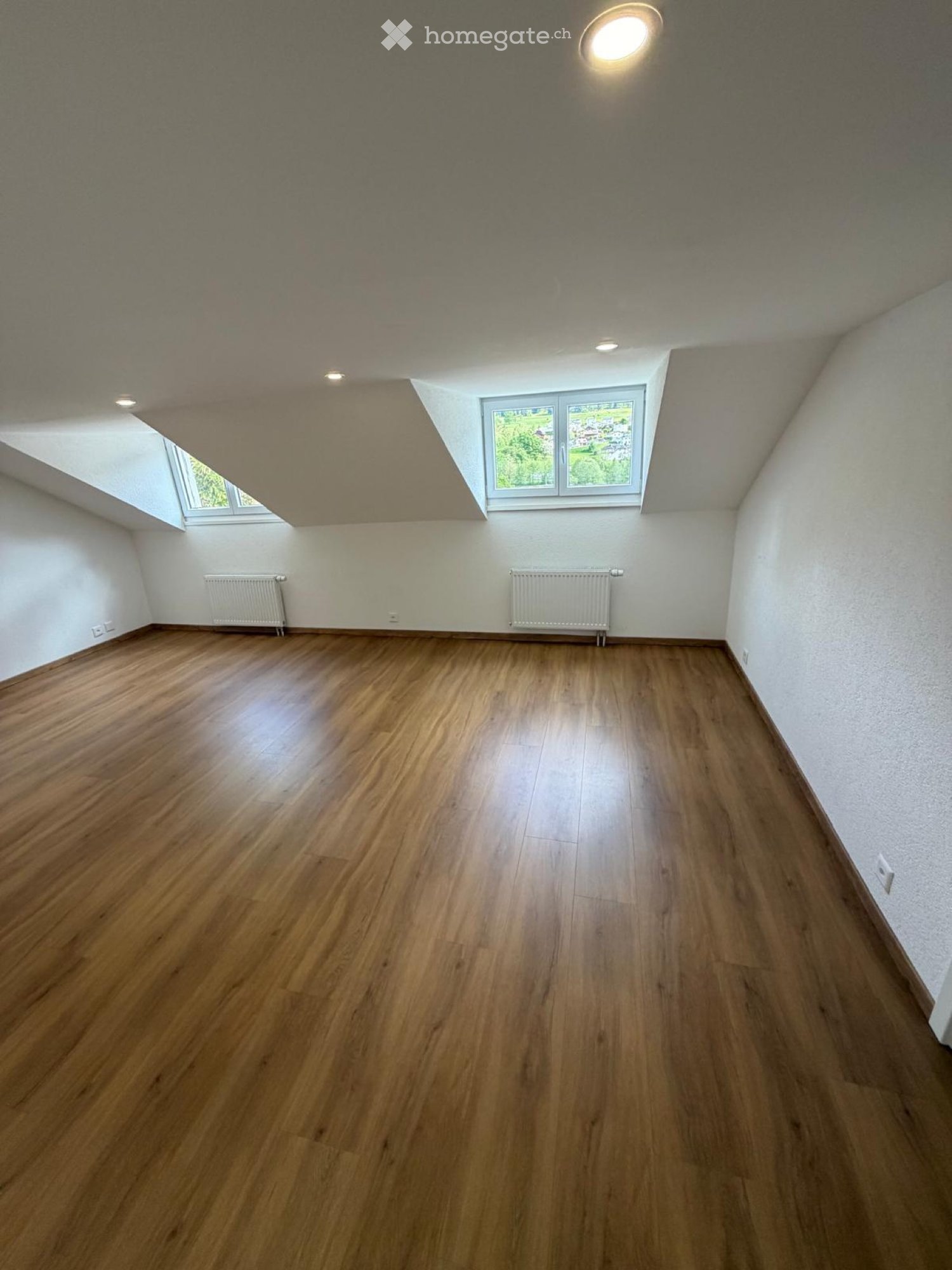 4 rooms apartment, photo 3 of 5