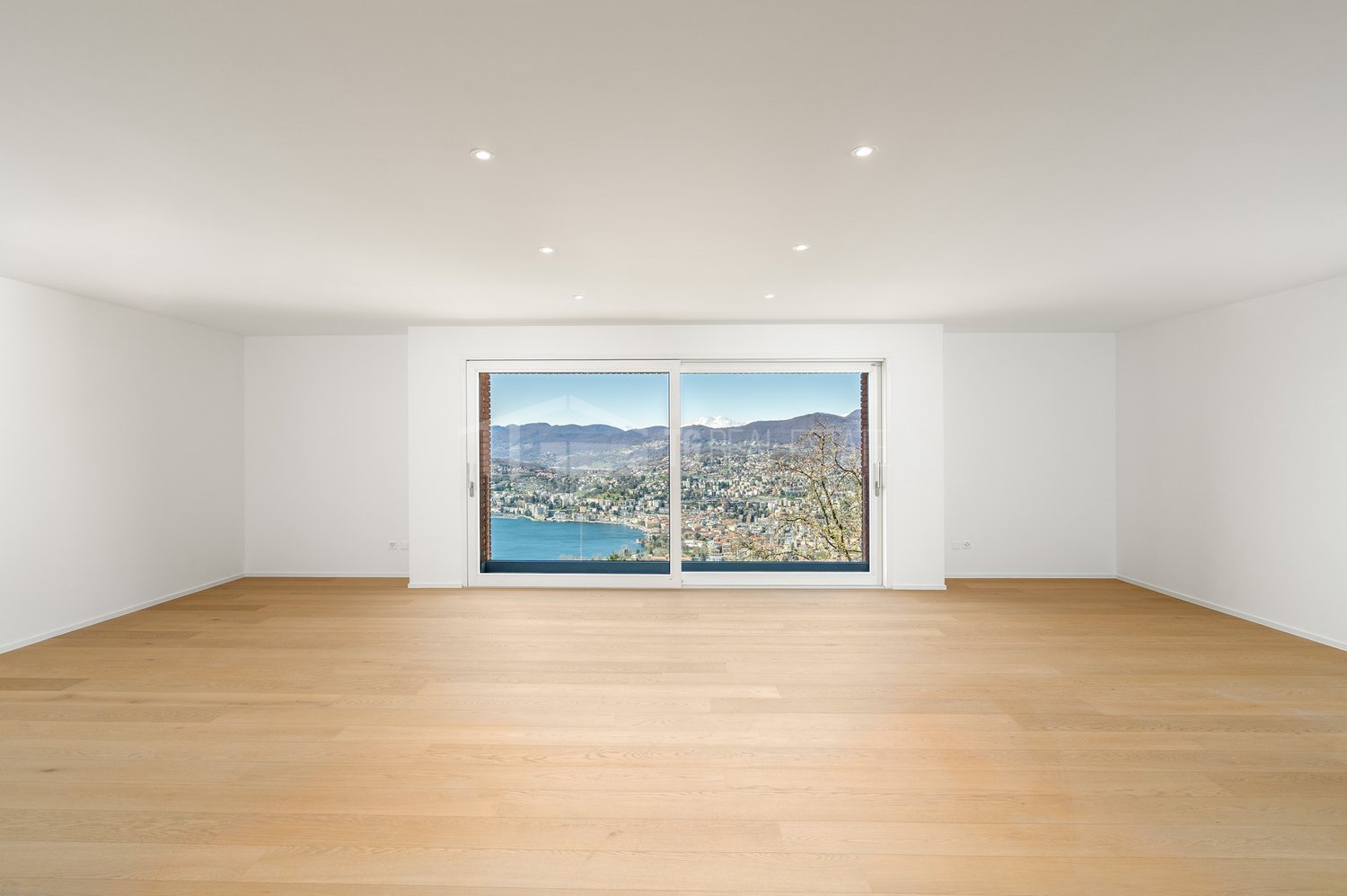 5 ½ rooms villa, photo 2 of 10