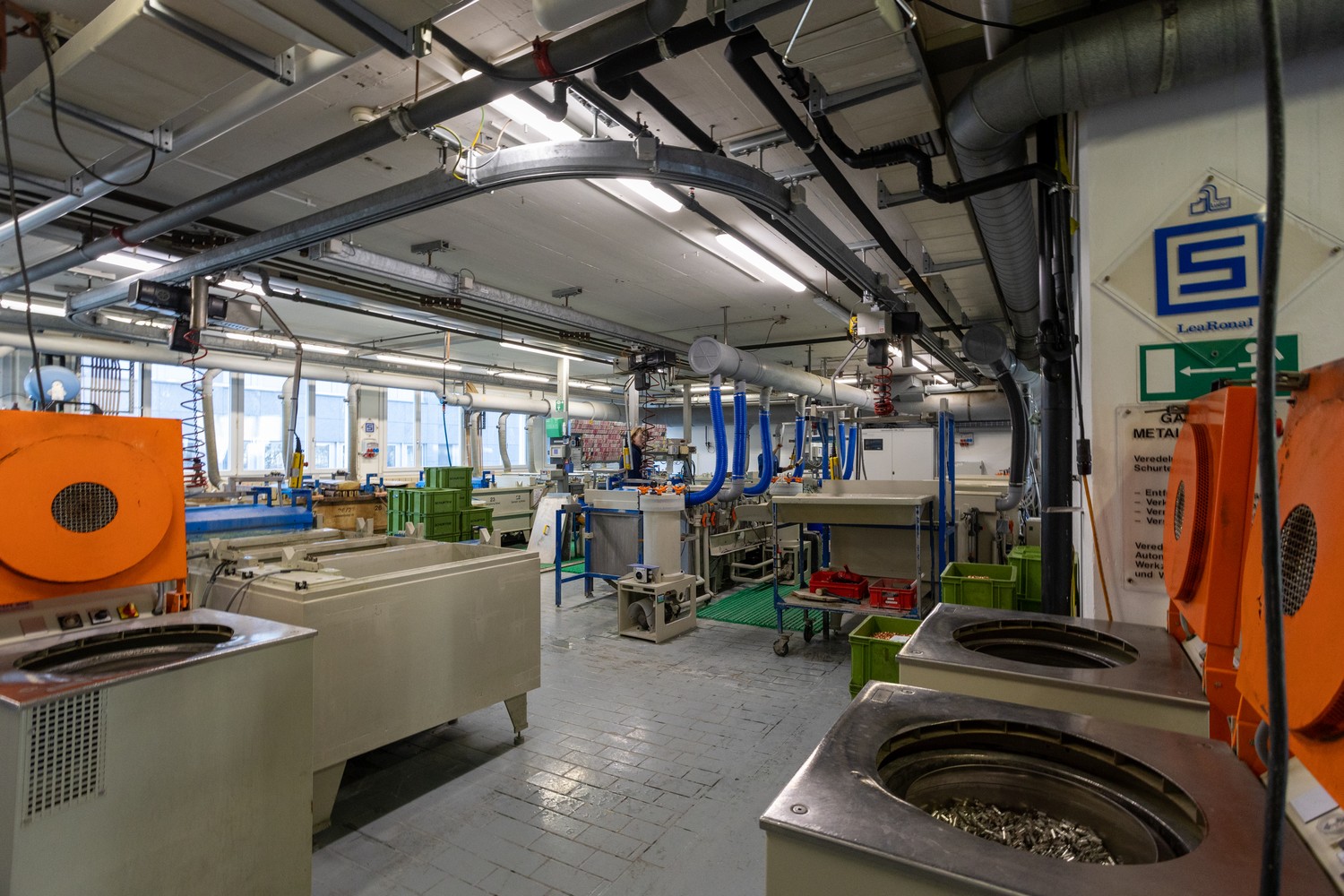 3800m² commercial, photo 6 of 9