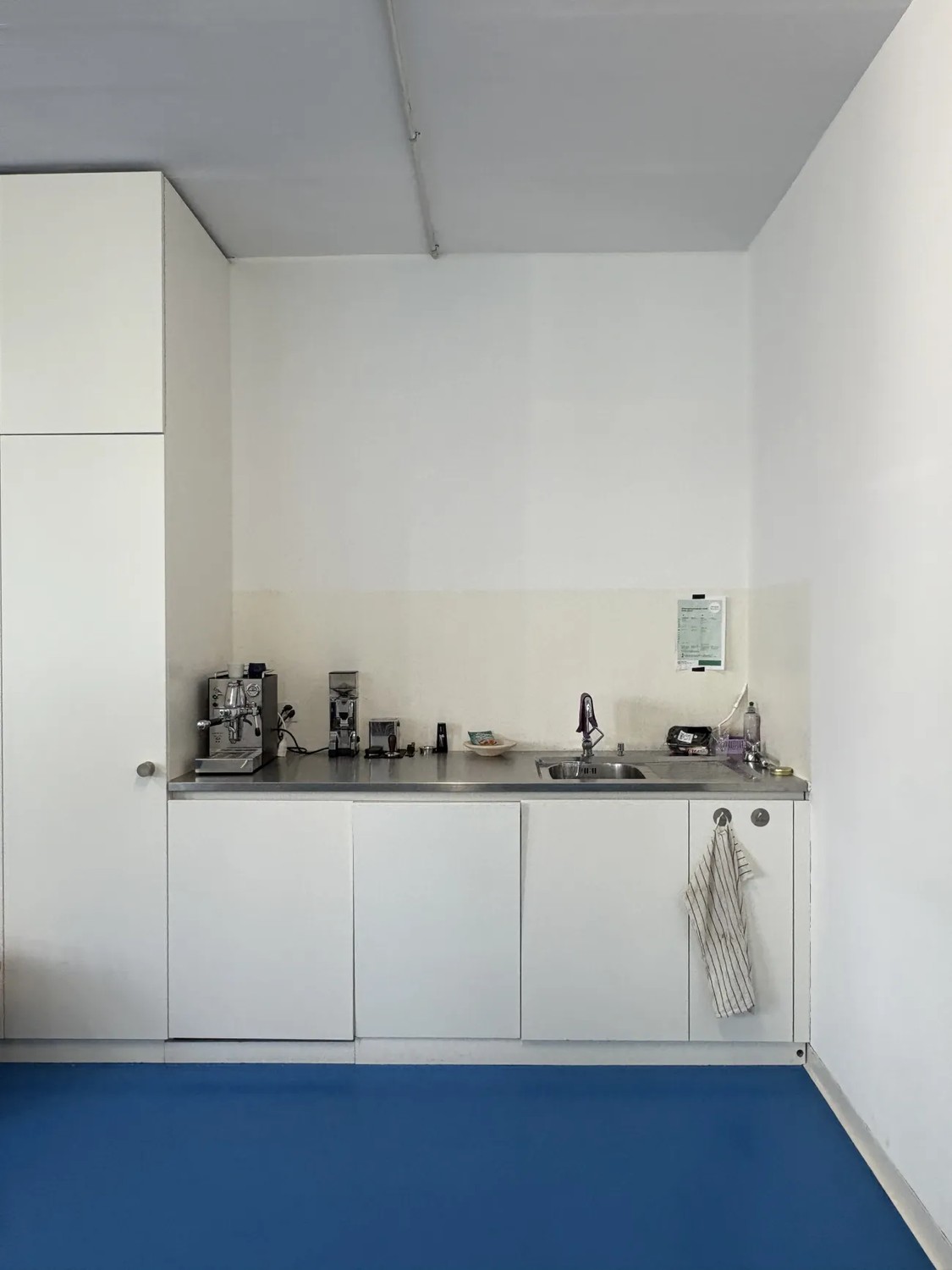 Office, photo 2 of 6
