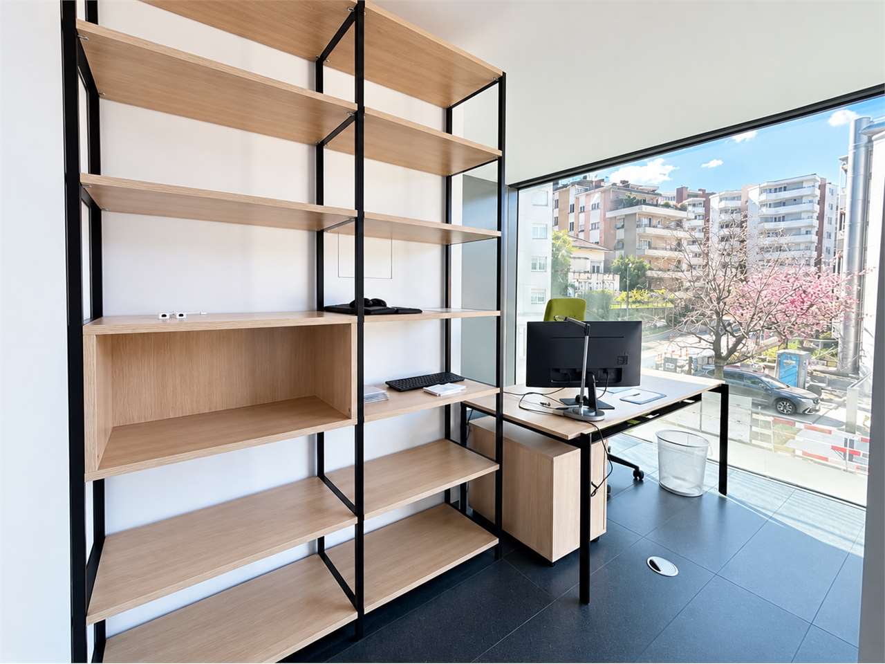 Office, photo 4 of 10