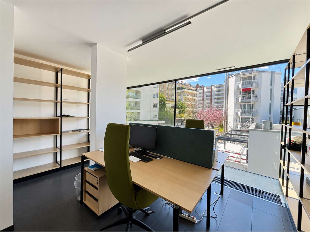 Office, photo 2 of 10