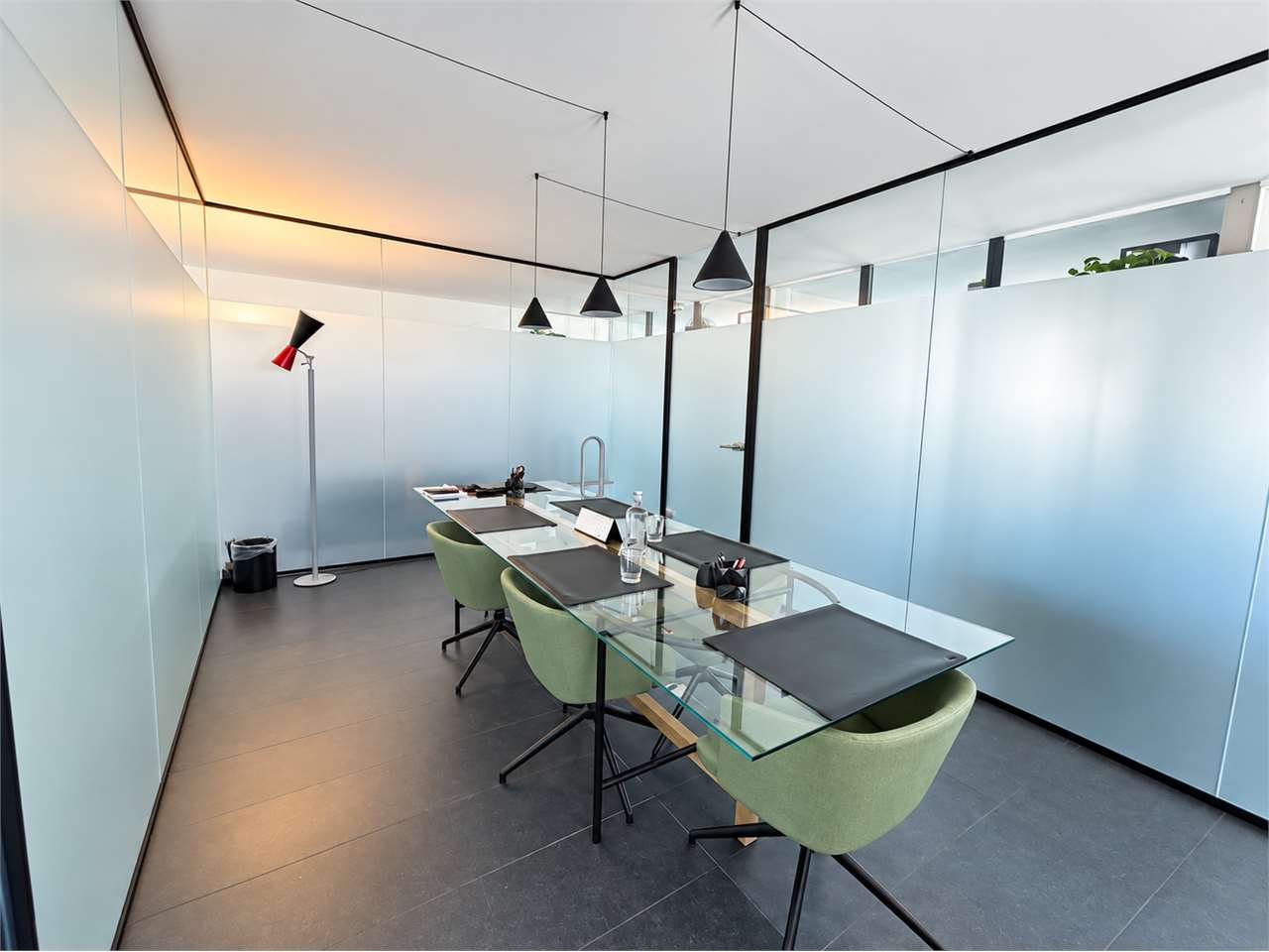 Office, photo 9 of 10
