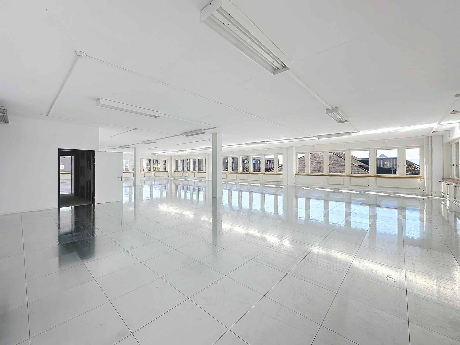 1262m² commercial, photo 5 of 10