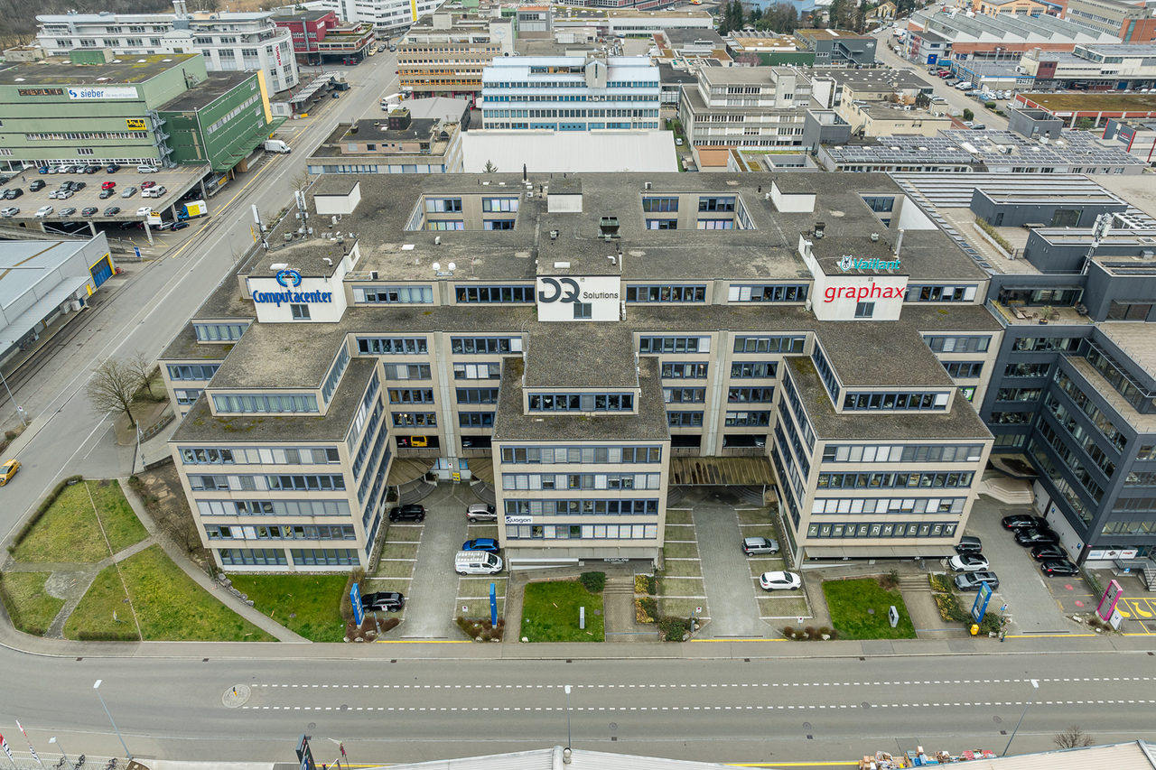 257m² office, photo 2 of 4